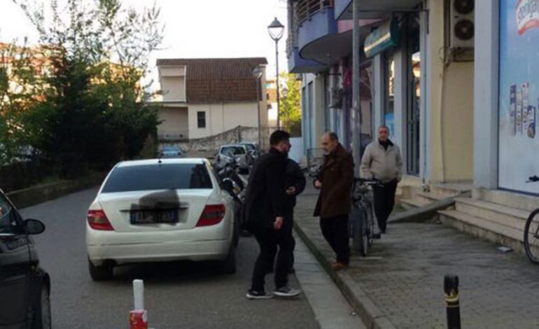 U GRABIT KUR PO DORËZONTE PARATË/ Dëshmia: Grabitësit më morën 25 mijë euro, kishin me vete… (VIDEO)