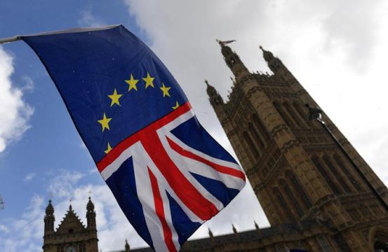 Çmimi i kripur i “divorcit”, Brexit-i do t’u kushtojë britanikëve plot 37,1 miliardë stërlina