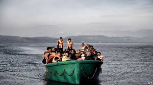 Greqi: Fundoset anija, vdesin 14 migrantë