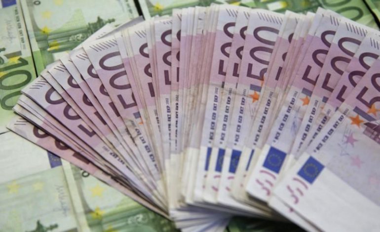9 milion €, 7000 persona të përfshirë/ Shteti në skaner, verifikohen 3 mijë funksionarë për pastrim parash