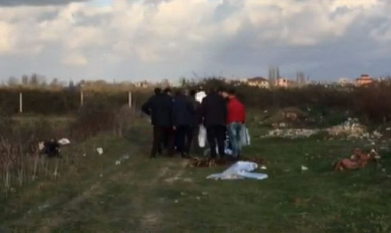 TRUPI I GROPOSUR NE FIER/ Ja kujt i përkiste kufoma e dekompozuar, arreshtohet autori (EMRAT)