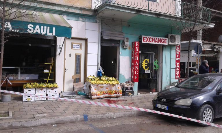 E FUNDIT NË VLORË/ Grabitet PRONARI i “Exchange”. Policia në ndjekje të…
