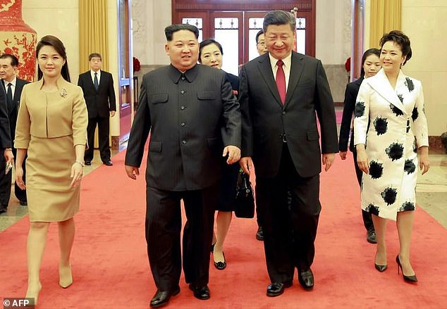 Treni sekret me të cilin udhëton diktatori Kim Jong-un (FOTO)