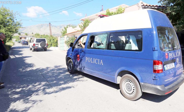 Po zbriste nga furgoni i shkollës, motori përplas nxënësin në Elbasan