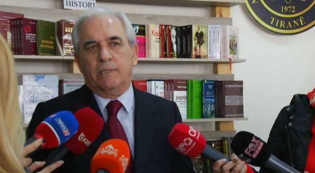Në sitën e “vettingut” edhe akademikët: Verifikim pasurisë, veprimtarisë dhe titujve shkencorë që mbajnë