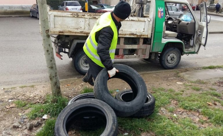 Task Forca për lirimin e rrugëve dhe trotuareve, “luftë” kundër gomave, bidonëve dhe karrigeve