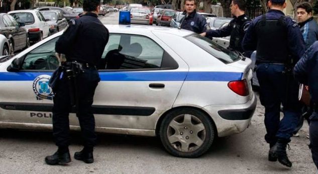 Shkuan për të grabitur 80-vjeçarin grek por e pësojnë keq shqiptarët. I moshuari…
