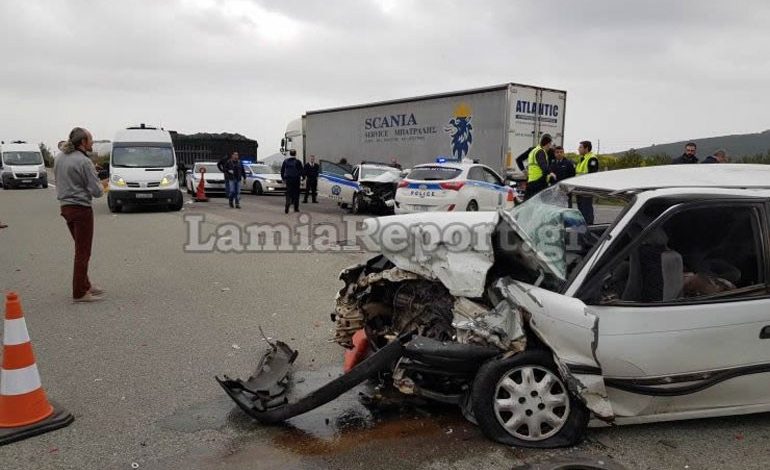 ÇMENDURI NE GREQI/ Me 180 km/orë e në kah të kundërt, shoferi ngre në këmbë policinë, ja çfarë i ndodh