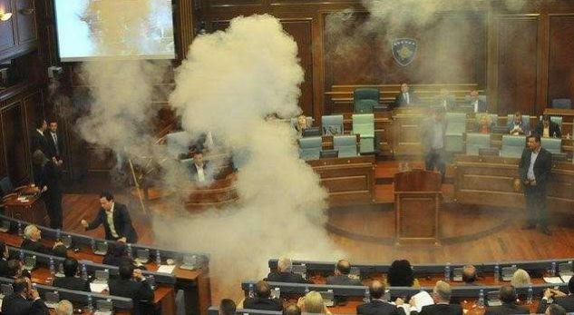 E FUNDIT/ Kuvendi i Kosovës voton pro DEMARKACIONIT me 80 vota PRO