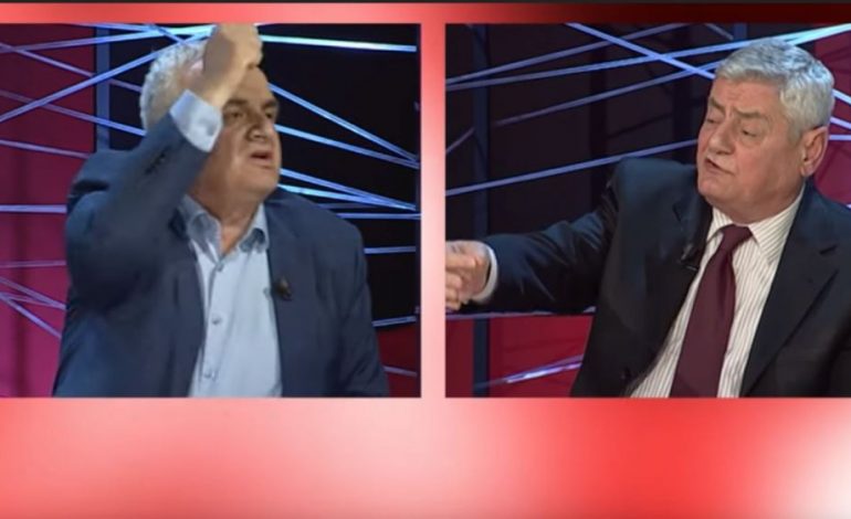 DEBATI I PLOTE/ “Jashtëqitje, injorant, piramidë”: Dash Shehi përplaset ashpër me Shpëtim Nazarkon