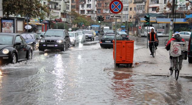 Reshje SHIU dhe DËBORË në vend: Si paraqitet situata problematike në 12 qarqe