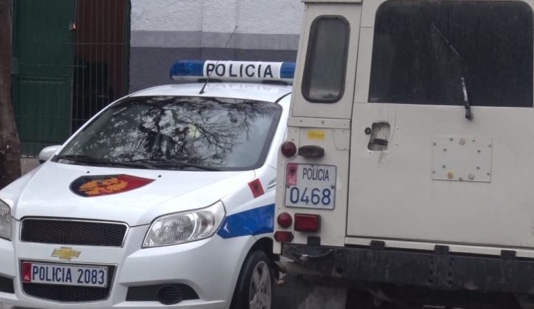Përplasi fëmijën dhe u largua nga vendngjarja, arrestohet 30-vjeçarja nga Saranda