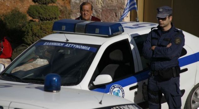 Shqiptari arrestohet për vjedhje në Greqi, por në shtëpi i zbulojnë mallin që e fundos më shumë
