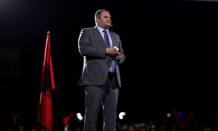 E FUNDIT/ Shpend Ahmeti jep dorëheqje nga Vetëvendosje