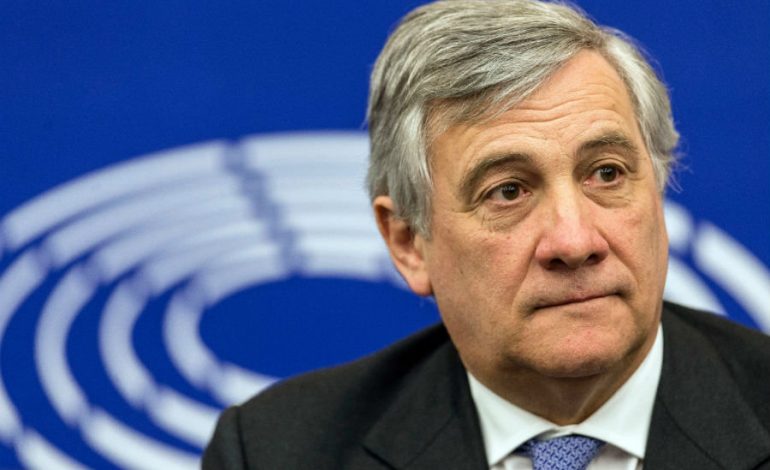 ITALI/ Antonio Tajani refuzon postin e kryeministrit: Do qëndroj president i PE