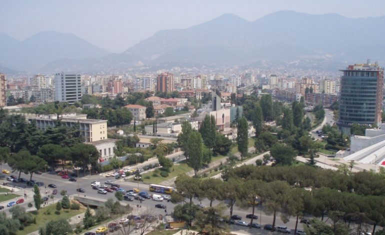 MOTI/ E enjte 29 mars: Nga ekstremi në ekstrem! Temperaturat do të pësojnë një RRITJE të… (FOTO)