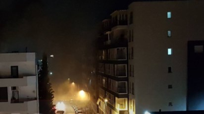 TIRANË/ Zjarr në katin e katërt të një pallati. Dyshohet se një bombol gazi…