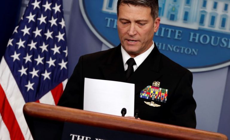 Mjeku i Shtëpisë së Bardhë tërhiqet nga kandidimi për një pozicion në kabinetin Trump