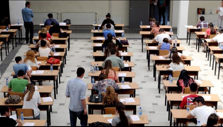 RAPORTI I DAP, shkarkimet, emërimet dhe dorëheqjet e plota/ Administrata, 12 % e punonjësve ngelin në testim