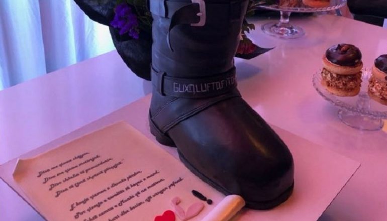 Me çizme e poezi, LRI festë surprizë, Kryemadhi ‘harbon’ me vallen e Kukësit për ditëlindje (VIDEO)
