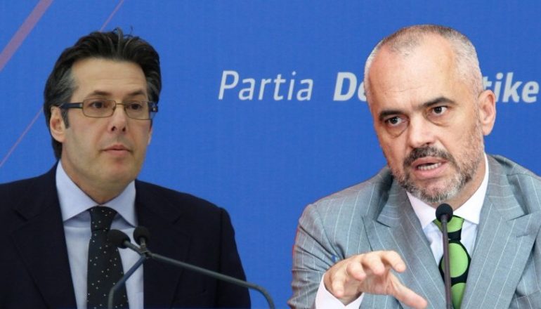 Paloka sulmon Ramën: Përdor dhe familjen për karrigen, kur s’bën dot ‘të fortin’…
