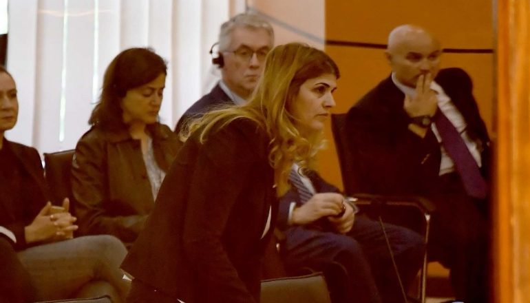 KPK e shkarkoi nga detyra, prokurorja Nikëhasani duartroket dhe i kthehet trupës: O Zot…