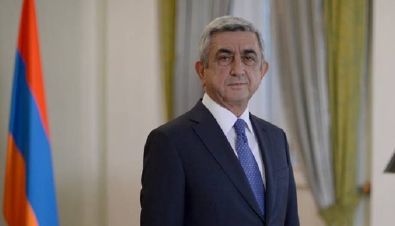 Armeni, Kryeministri Sarkissian jep dorëheqjen