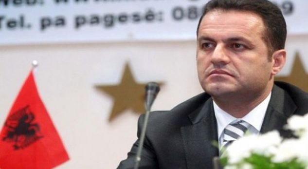 Llalla nën hetim nga Prokuroria Durrës/ Dyshohet se kaloi kufirin me një shumë të madhe parash