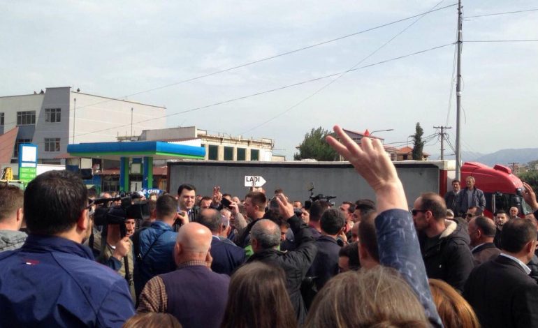 MOSBINDJA CIVILE/ Mbyllet protesta në Vorë, Çermë Milot dhe Bradashesh, rinis qarkullimi i automjeteve