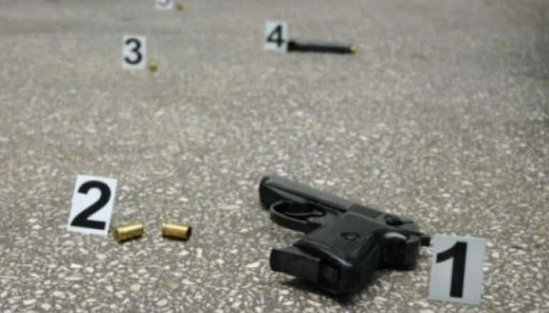 ZBARDHET IDENTITETI i të riut që u plagos nga 3 vëllezërit dibran/ Policia arreston njërin nga autorët