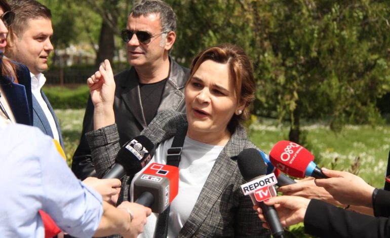 “Do ia nximë jetën Ramës”, shpërthen Kryemadhi: Të përjashtohet edhe Ditmir Bushati