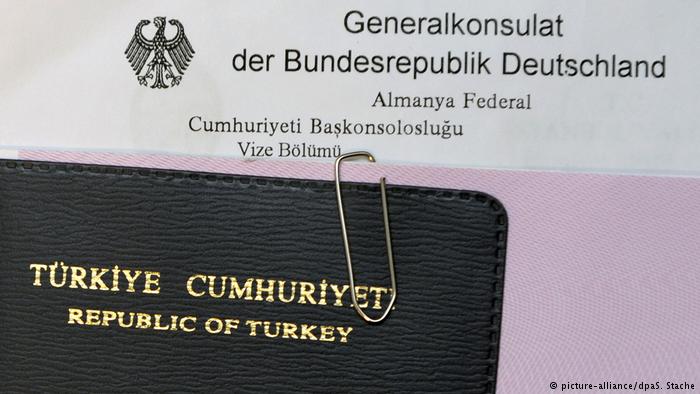 Diplomatë dhe nëpunës civilë nga Turqia kërkojnë azil në Gjermani