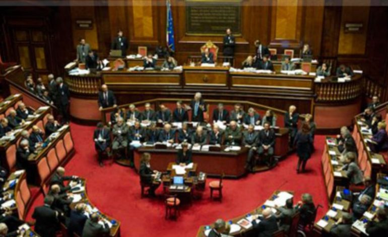 Italia formon qeverinë , marrëveshja PD dhe 5 yje e suksesshme