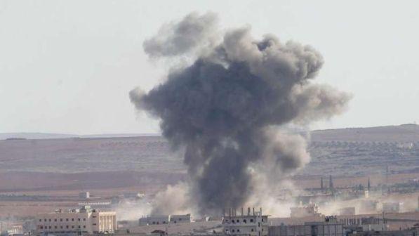 Siria, sulm me raketa kundër bazave ushtarake, të paktën 40 të vdekur dhe dhjetëra të plagosur