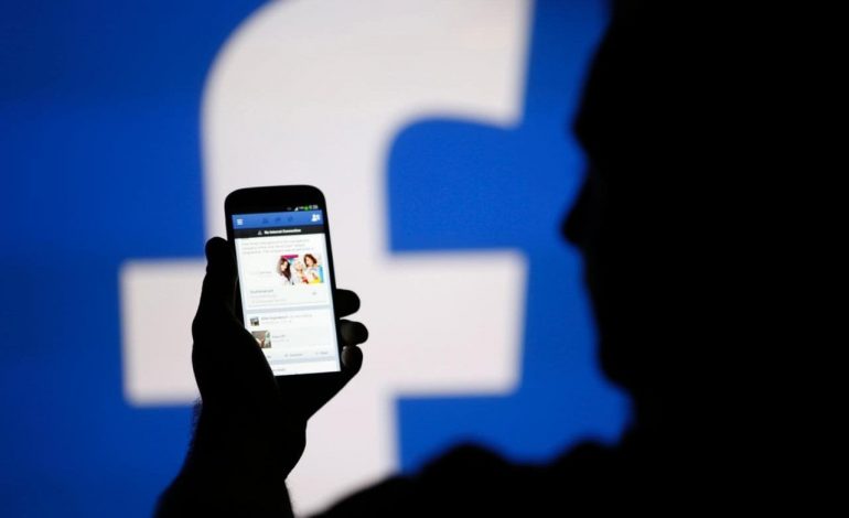 Facebook mund të ndryshoi mënyrën e postimit të videove