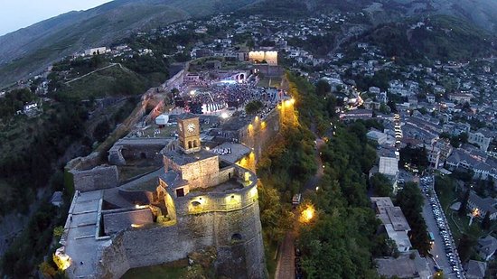 A jeni të sigurt se e njhni Shqipërinë? “Po the Gjirokastër, i ke thënë të tëra…”