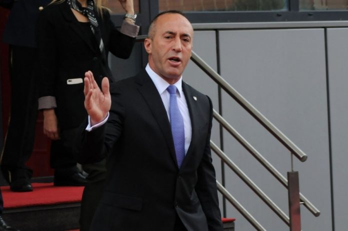 Akoma asgjë për fatin e dy policëve, Haradinaj niset për Kaçanik