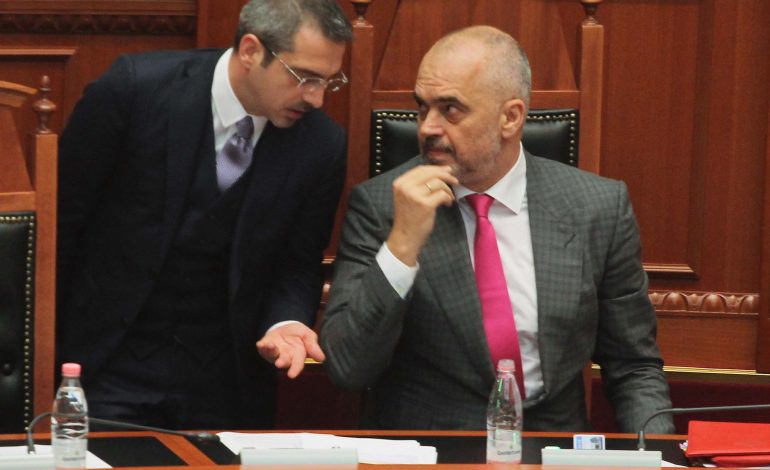 Arrestimi i Sajmir Tahirit/ Rama i prerë: Po pres që Krimet e Rënda të sjellin një…