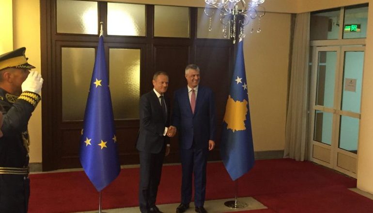 Përgatitjet për Samitin e Sofjes, Donald Tusk në Kosovë, takim me Thaçin