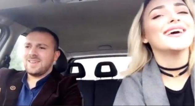 U GJET I PAJETË NË MAKINË/ E dashura e Art Kurtit publikon një video që do t’iu prek zemrat