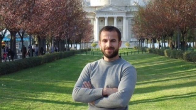 Rikthehet HAKMARRJA? Tritoli në Lazarat gjatë natës iu vendos BABAIT të…(EMRI+FOTO)