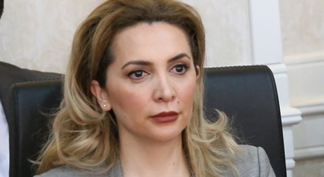 Ministrja Reshitaj AKUZON profesorin: Ai më ka vjedhur punimin shkencor