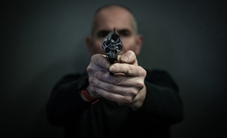 Sherr te “KALAJA” në Elbasan/ Një 31-vjeçar ka qëlluar mbi nje person tjetër, policia…