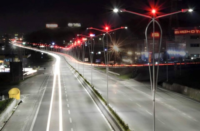 Ministri Gjiknuri jep lajmin e ri/ Autostrada Tiranë-Durrës do të rindërtohet nga e para, kushton…