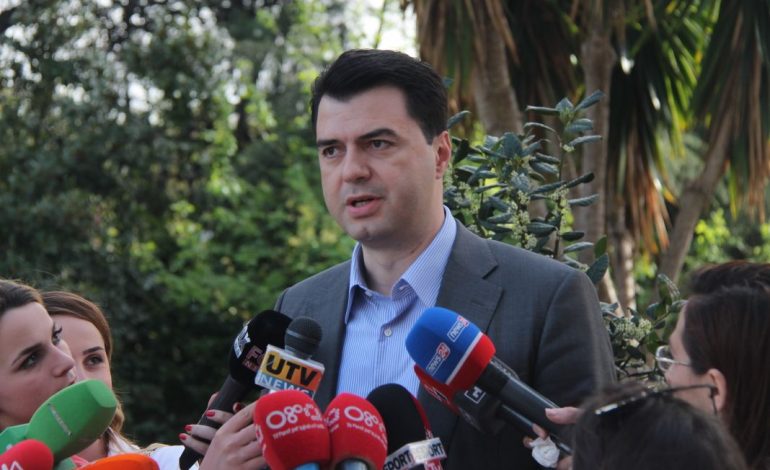 FOTO/ Reagon Basha pas protestës: Rama është kundër biznesit të vogël!