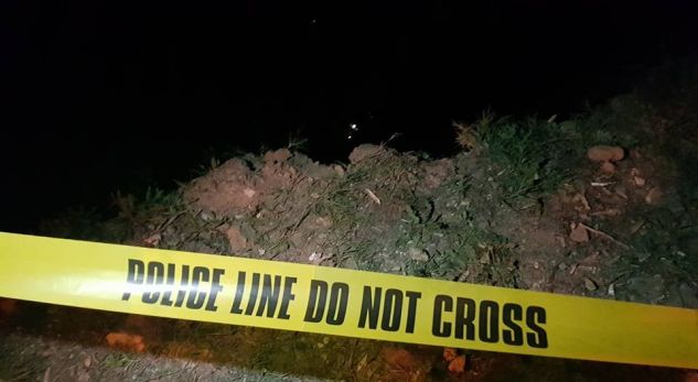 FOTO/ Tragjike, makina bie në lumë nga 100 metra lartësi. Kush janë dy policët e zhdukur
