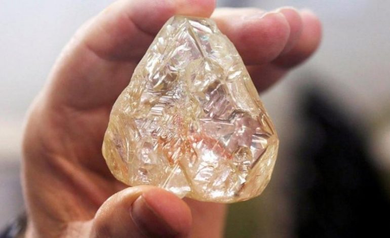 Zhduken diamantet 15 miliardë dollarë/ Nën hetim ish – Presidenti
