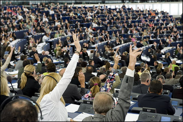 Eurodeputetët LETËR kreut të PE-së: Dënojmë fushatën denigruese kundër muxhahedinëve në Shqipëri