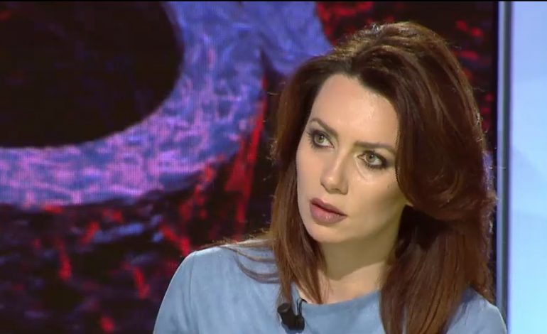 Grida Duma: Ka nisur MOSBINDJA CIVILE! Ajo që ndodhi në Kukës do të ndodh në të gjithë Shqipërinë