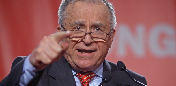 PROKURORIA NUK E FAL/ Ish-presidenti i Rumanisë akuzohet për krime kundër njerëzimit